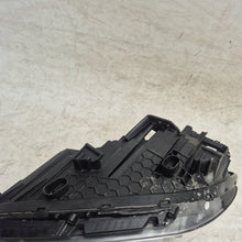 Laden Sie das Bild in den Galerie-Viewer, Frontscheinwerfer Hyundai I30 III 92102-G4XXX Full LED Rechts Headlight SCH1663546596cm