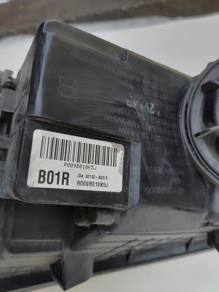 Frontscheinwerfer Kia Ceed 92102-A2010 Ein Stück (Rechts oder Links) Headlight