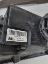 Load image into Gallery viewer, Frontscheinwerfer Kia Ceed 92102-A2010 Ein Stück (Rechts oder Links) Headlight