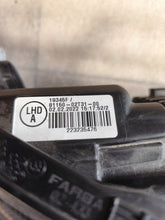 Laden Sie das Bild in den Galerie-Viewer, Frontscheinwerfer Toyota Corolla 8115002T31 LED Ein Stück (Rechts oder Links)