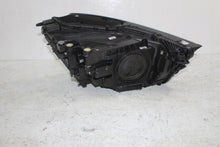 Laden Sie das Bild in den Galerie-Viewer, Frontscheinwerfer Audi Q3 83A941033 Full LED Links Scheinwerfer Headlight