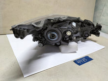 Laden Sie das Bild in den Galerie-Viewer, Frontscheinwerfer Toyota Corolla 81150-02T31 Links Scheinwerfer Headlight SCH8035878319uh