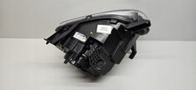 Laden Sie das Bild in den Galerie-Viewer, Frontscheinwerfer Renault Twingo III 260602593 Links Scheinwerfer Headlight SCH2741915075gw