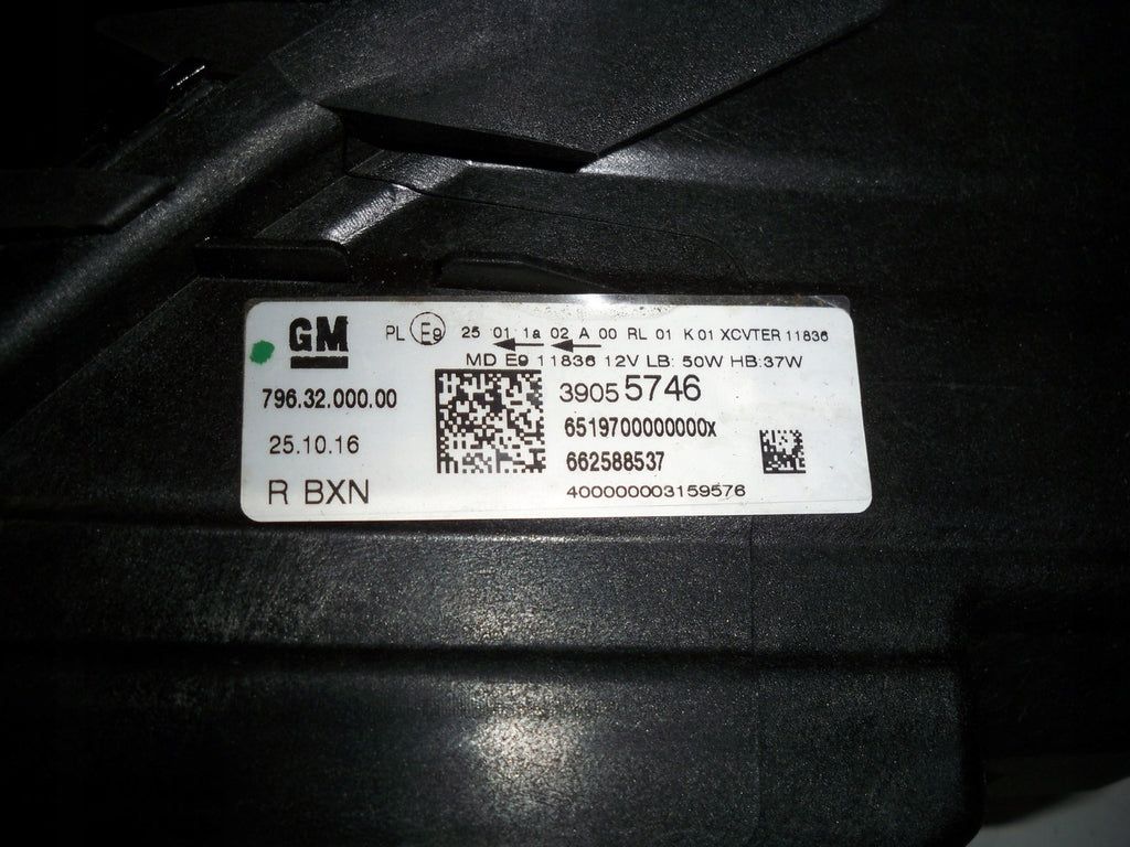 Frontscheinwerfer Opel Astra 39055746 LED Rechts Scheinwerfer Headlight SCH7682963041ug