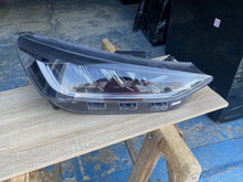 Laden Sie das Bild in den Galerie-Viewer, Frontscheinwerfer Ford Focus NX7B-13E014-CD LED Rechts Scheinwerfer Headlight SCH2493031437nx
