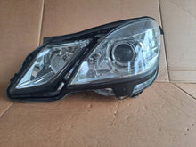 Laden Sie das Bild in den Galerie-Viewer, Frontscheinwerfer Mercedes-Benz W212 A2128204961 Links Scheinwerfer Headlight SCH7004571332gz