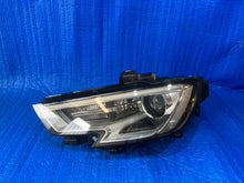 Laden Sie das Bild in den Galerie-Viewer, Frontscheinwerfer Audi A3 8V0941005E Xenon Links Scheinwerfer Headlight