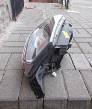 Laden Sie das Bild in den Galerie-Viewer, Frontscheinwerfer Skoda Yeti 5L1941016C Rechts Scheinwerfer Headlight