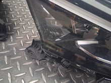 Laden Sie das Bild in den Galerie-Viewer, Frontscheinwerfer Opel Mokka 9867456180 9867455880 Ein Satz Headlight SCH2253112010du