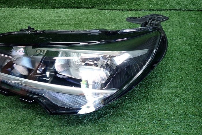 Frontscheinwerfer Opel Corsa F 9829465580 Links Scheinwerfer Headlight SCH8464041338qm
