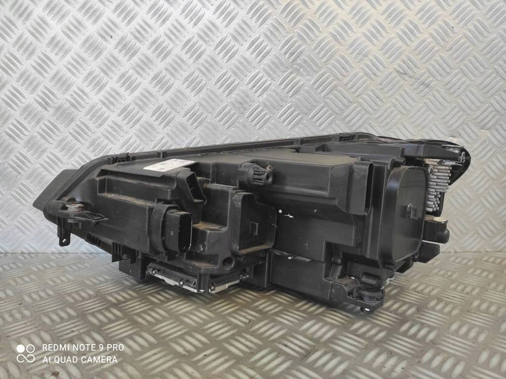 Frontscheinwerfer VW Touran 030129923400 5TB941082A Full LED Rechts Headlight