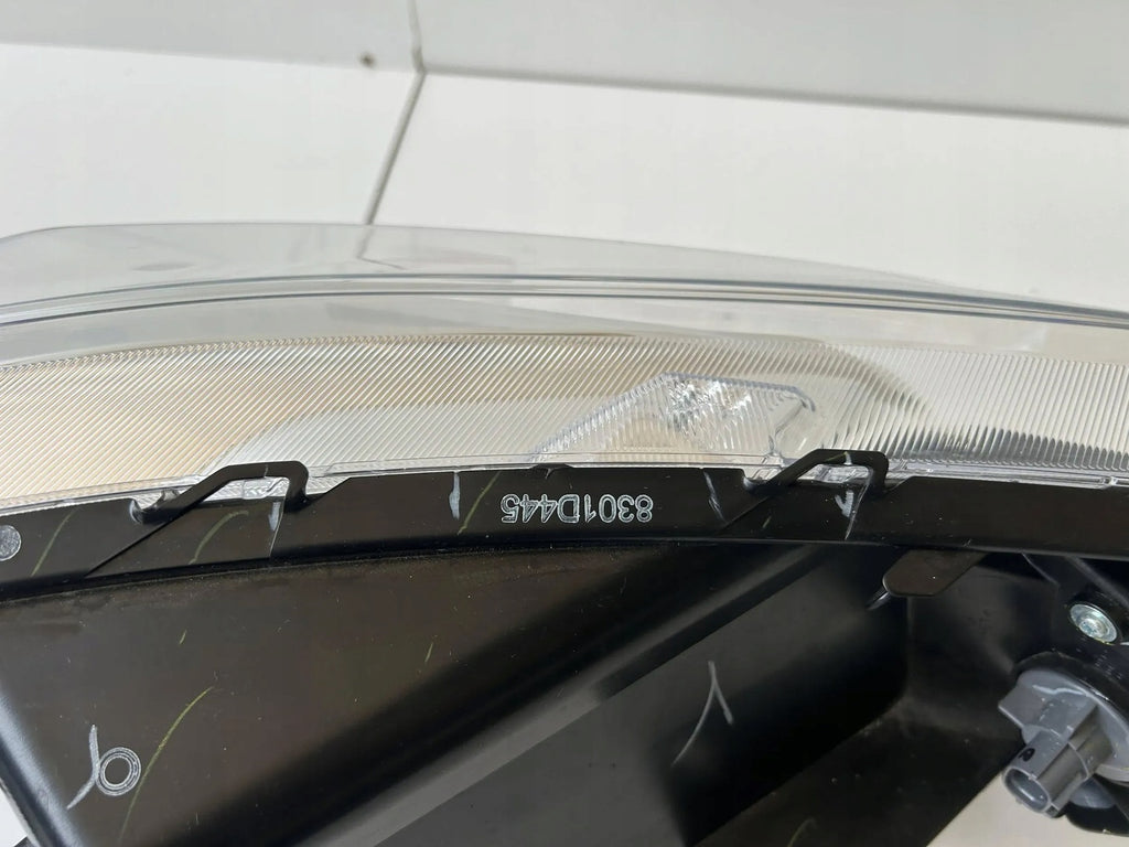 Frontscheinwerfer Mitsubishi Space Star 8301D445 Links Scheinwerfer Headlight SCH1798543155dj