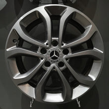 Load image into Gallery viewer, 1x Alufelge 17 Zoll 7.0&quot; 5x112 48,5ET A2054010200 Mercedes-Benz W205 Rim Wheel