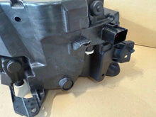 Load image into Gallery viewer, Frontscheinwerfer Volvo 32338976 Full LED Ein Stück (Rechts oder Links) SCH6701611853al