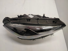 Laden Sie das Bild in den Galerie-Viewer, Frontscheinwerfer Mercedes-Benz W247 A2479064204 Rechts Scheinwerfer Headlight SCH8072867197uz