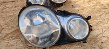 Laden Sie das Bild in den Galerie-Viewer, Frontscheinwerfer Toyota 4 IV Polo 6Q1941008M Ein Stück (Rechts oder Links)