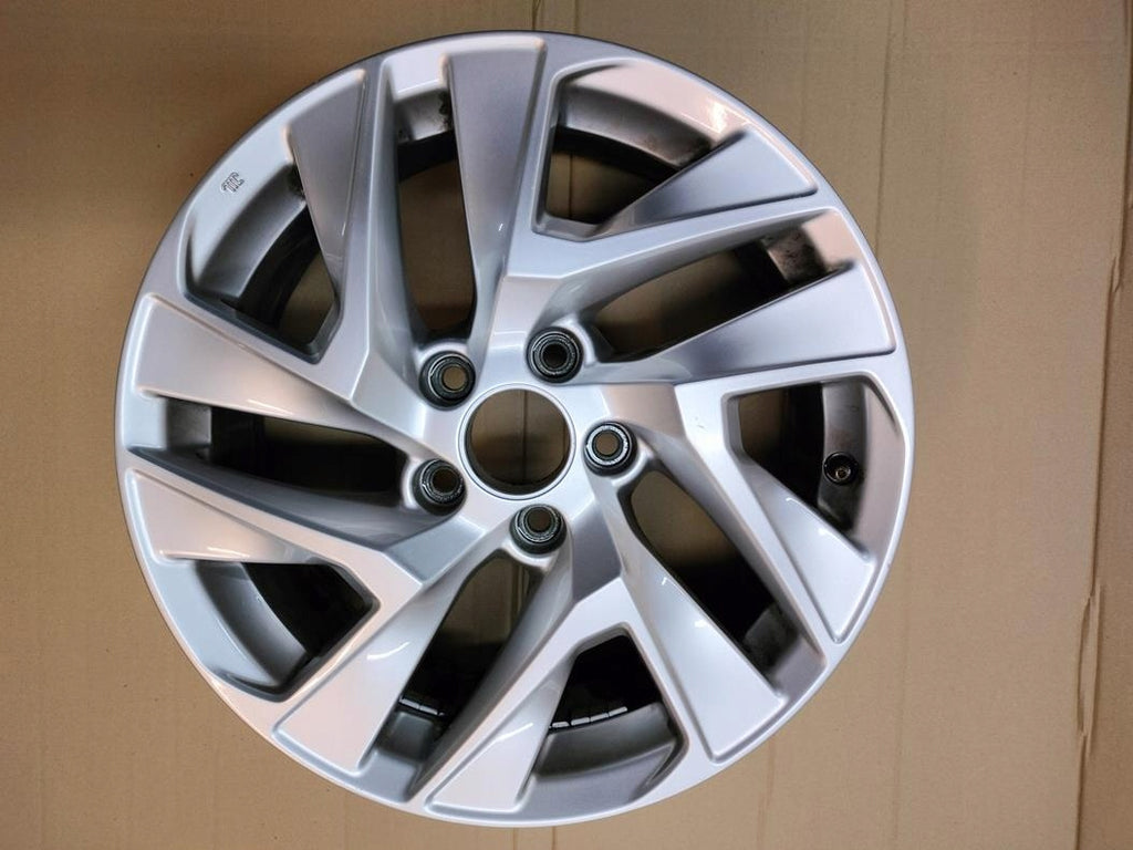 1x Alufelge 17 Zoll 7.0" 5x114.3 45ET CMS-861 Honda Hrv Crv Rim Wheel