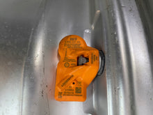 Load image into Gallery viewer, 1x Alufelge 17 Zoll 8.0" 5x120 30ET Glanz Silber 6780720 BMW F11 F06 F10 F12 FEL9519206181gy