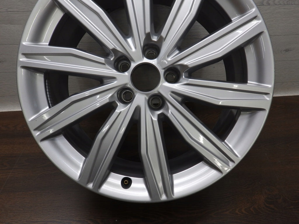 1x Alufelge 19 Zoll 8.0" 5x112 39ET Glanz Silber 4K0601025M Audi A6 C8 Rim Wheel FEL9231865244xr