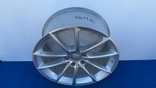 Laden Sie das Bild in den Galerie-Viewer, 1x Alufelge 19 Zoll 8.5" 5x112 31 5ET A2234011100 Mercedes-Benz W223 Rim Wheel FEL7623155421nk