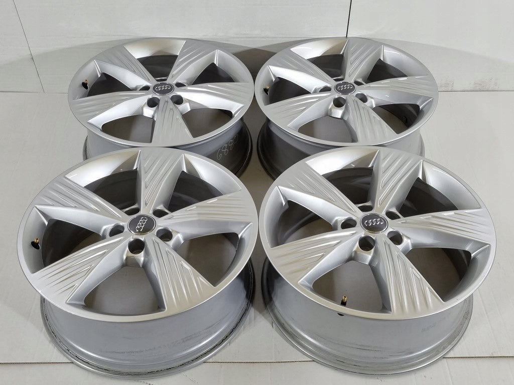 4x Alufelge 19 Zoll 8.0" 5x112 45ET Glanz Silber 89A601025B Audi E-Tron FEL3618009617ty