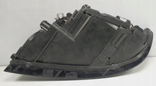 Load image into Gallery viewer, Frontscheinwerfer Renault V50 30698886 Rechts Scheinwerfer Headlight