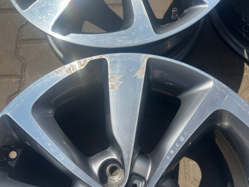 4x Alufelge 16 Zoll 6.0" 4x100 Glanz Graphit 52910C8100 Hyundai Bayon Mg FEL9846959161tb