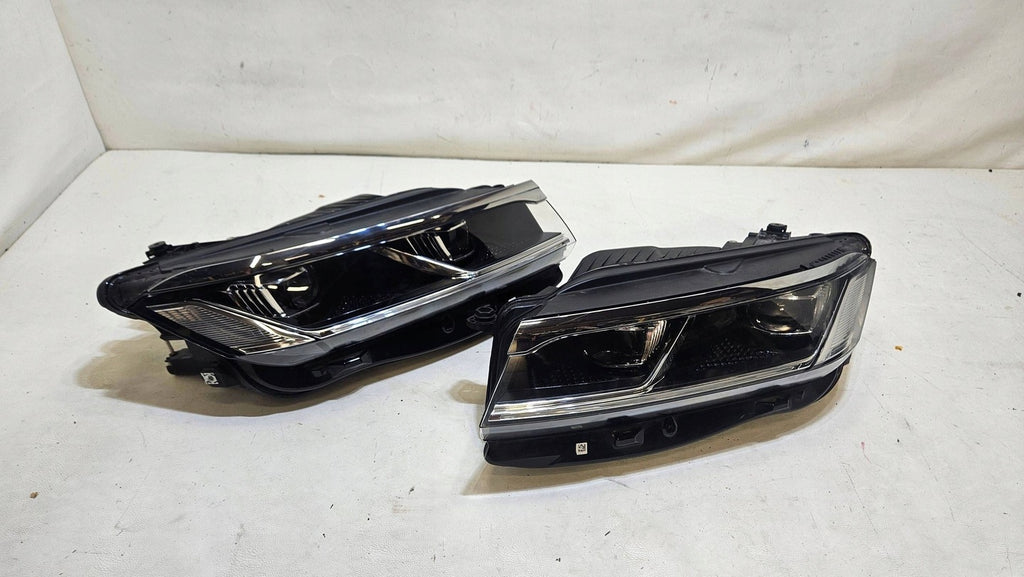 Frontscheinwerfer VW Touareg 761941035A 761941036A Full LED Ein Satz Headlight