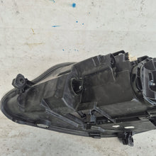 Laden Sie das Bild in den Galerie-Viewer, Frontscheinwerfer Seat Leon 5P1941008D Bi-Xenon Rechts Scheinwerfer Headlight