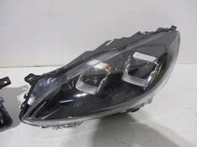 Laden Sie das Bild in den Galerie-Viewer, Frontscheinwerfer Audi Kuga Ein Stück (Rechts oder Links) Scheinwerfer Headlight