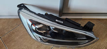 Laden Sie das Bild in den Galerie-Viewer, Frontscheinwerfer Ford Focus JX7B-13E014-AE Rechts Scheinwerfer Headlight SCH3731353408yo