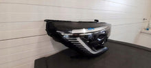 Laden Sie das Bild in den Galerie-Viewer, Frontscheinwerfer Renault Clio I V 260109379R Vorderseite Scheinwerfer Headlight SCH3638346984jg