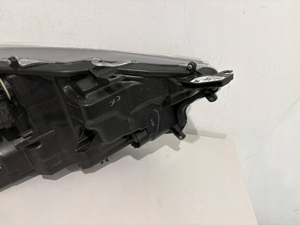 Frontscheinwerfer Toyota Yaris 81150-K008 EUK0-8 Full LED Links Headlight SCH2750044086wu