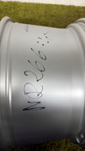 Laden Sie das Bild in den Galerie-Viewer, 1x Alufelge 18 Zoll 9.5" 5x112 33ET Silber A2194010602 Mercedes-Benz Cls C219 FEL3992868933ig