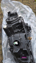 Laden Sie das Bild in den Galerie-Viewer, Frontscheinwerfer Skoda Superb III 3v5 3V1941016 Xenon Rechts Headlight SCH3933472590ba