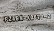 Load image into Gallery viewer, 1x Alufelge 17 Zoll 7.0" 5x114.3 39ET Glanz Graphit PZ49MX0670 Mg Rav 4 I FEL1089126972xv