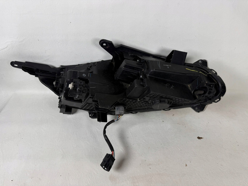 Frontscheinwerfer Mitsubishi L200 8301D381 Links Scheinwerfer Headlight SCH5061606894uw