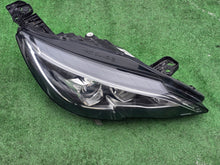 Load image into Gallery viewer, Frontscheinwerfer Peugeot 308 981699058000 Rechts Scheinwerfer Headlight SCH2534969051yl