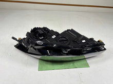 Load image into Gallery viewer, Frontscheinwerfer VW Golf VIII 5H1941059 LED Links Scheinwerfer Headlight SCH3377683627cj