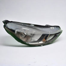 Laden Sie das Bild in den Galerie-Viewer, Frontscheinwerfer Hyundai I10 III 92102-K7000 Halogen Rechts Headlight