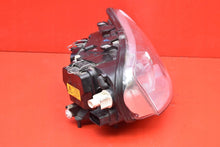 Load image into Gallery viewer, Frontscheinwerfer Skoda Superb Octavia Rechts Scheinwerfer Headlight