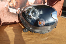 Laden Sie das Bild in den Galerie-Viewer, Frontscheinwerfer Mini Countryman 980825003 Bi-Xenon Rechts Headlight