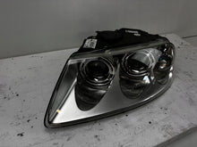 Laden Sie das Bild in den Galerie-Viewer, Frontscheinwerfer VW Touareg 7l6 7L6941017 Links Scheinwerfer Headlight