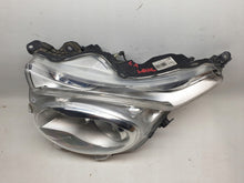 Laden Sie das Bild in den Galerie-Viewer, Frontscheinwerfer Citroën C1 II 81150-0H170 90026272 Links Headlight SCH4667340902gd