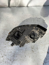 Load image into Gallery viewer, Frontscheinwerfer VW Touran 5TB941082A Rechts Scheinwerfer Headlight SCH6926235082rp