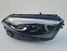 Laden Sie das Bild in den Galerie-Viewer, Frontscheinwerfer Mercedes-Benz W177 A1779065804 Rechts Scheinwerfer Headlight SCH9686506026is