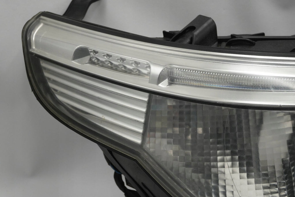 Frontscheinwerfer BMW E60 E61 159332-00 5DV009000 158762-00 Rechts Headlight SCH2183332442qs