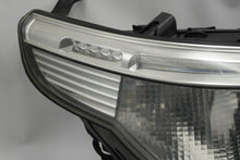 Laden Sie das Bild in den Galerie-Viewer, Frontscheinwerfer BMW E60 E61 159332-00 5DV009000 158762-00 Rechts Headlight SCH2183332442qs
