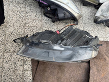 Laden Sie das Bild in den Galerie-Viewer, Frontscheinwerfer Opel Meriva B 13372320 Rechts Scheinwerfer Headlight SCH6657480251pz