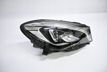 Laden Sie das Bild in den Galerie-Viewer, Frontscheinwerfer Mercedes-Benz Cla A1178206861 LED Rechts Headlight SCH4543370727rw